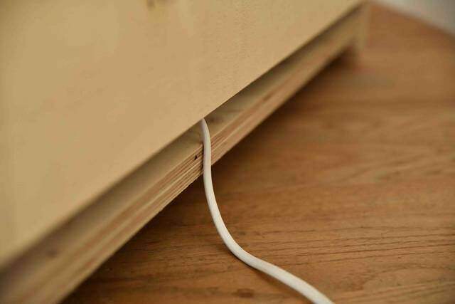 コードのゴチャつきスッキリ解決！収納上手なテレビ台をDIY！