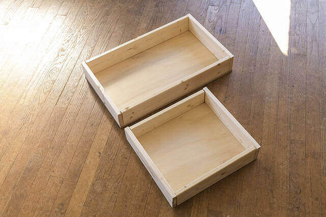 “歩くディスプレイ”なら模様替えし放題!機能性◎な開閉式ワゴンラックをDIY