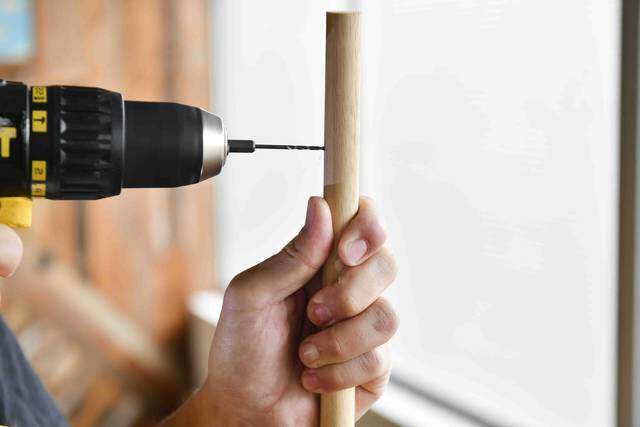 試験管×棒材で作るフラワーベース！植物で壁を飾ろう