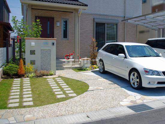 【施工例付】おしゃれな玄関アプローチはどう作る？エクステリアの基礎知識