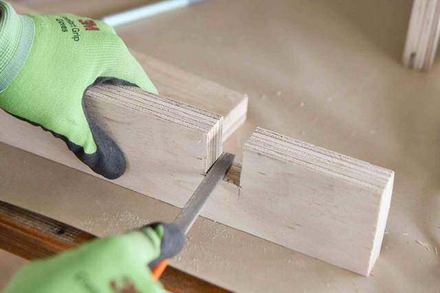 家中どこでもワークスペース！3×6合板1枚から作れる折りたたみデスク&ベンチ