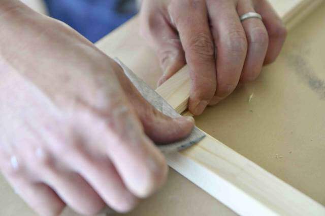 この木材、気が利く…！“ほぼカットだけ”で作れるオリジナルフレーム