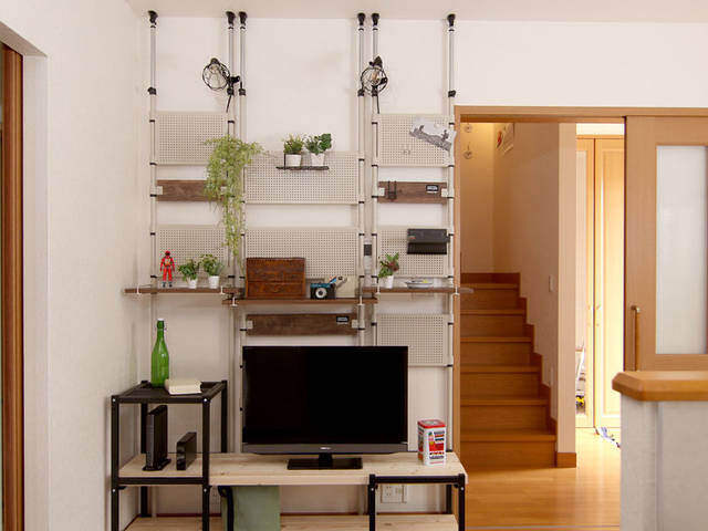 工具や専門知識はもういらない!“ハーフDIY”で場所を選ばず壁面収納を作ろう!