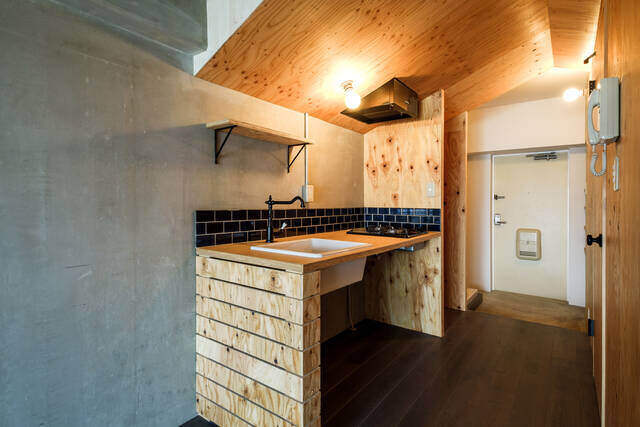 家の中に小屋!?リノベだからこそ叶うクリエイティビティ溢れる空間