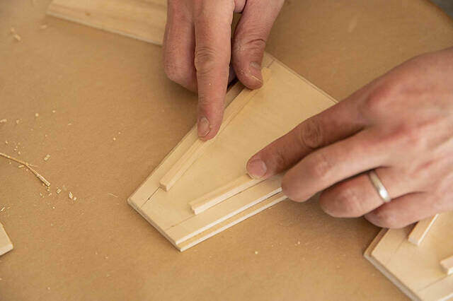 秘密はこの“M字”！アイラップの構造でゴミ袋ホルダーをDIY