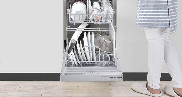 システムキッチンのリフォーム費用相場は?金額別のおしゃれ事例も紹介!