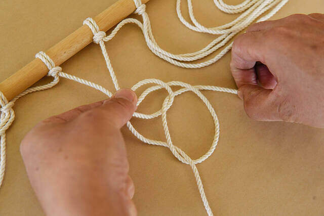 収納難民大歓喜!!コンパクト&便利な壁面収納を“アレ”で作る!