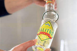 ビール瓶で作るオシャレなグラス | カシワバラさんの暮らし。