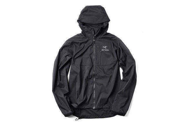 2019年版!アウトドアにおすすめブランド別マウンテンパーカ21選!