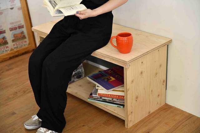 コードのゴチャつきスッキリ解決！収納上手なテレビ台をDIY！