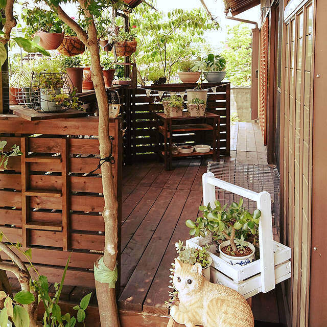 リビングに開放感!憧れのウッドデッキ施工例と気になる費用