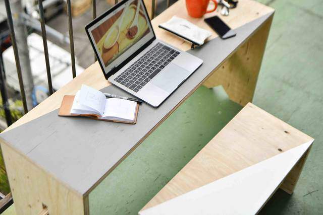 家中どこでもワークスペース！3×6合板1枚から作れる折りたたみデスク&ベンチ