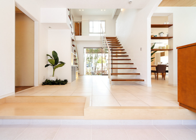 実際どうなの?玄関を吹き抜けにするメリット・デメリットまとめ