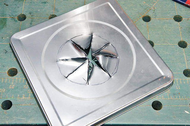 一斗缶&薪ストーブ用煙突で簡易型ロケットストーブを作る