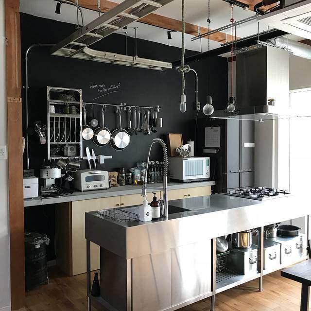 壁紙でつくる憧れのカフェ風空間!おしゃれなお部屋作りに役立つアイデア集