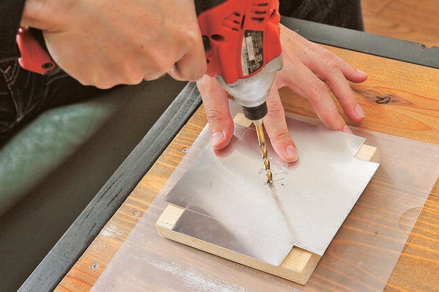 手回しで簡単焙煎！ボックス型ロースターをDIY！