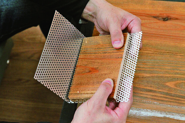 手回しで簡単焙煎！ボックス型ロースターをDIY！