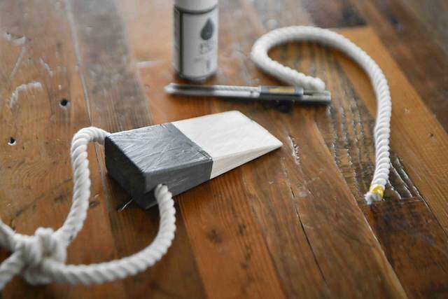 0円DIY!?端材で作るドアストッパーで家をもっと好きになる。