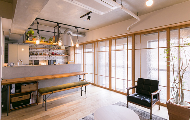 サッシの交換リフォームの費用相場はどれくらい？必要性やメリットも