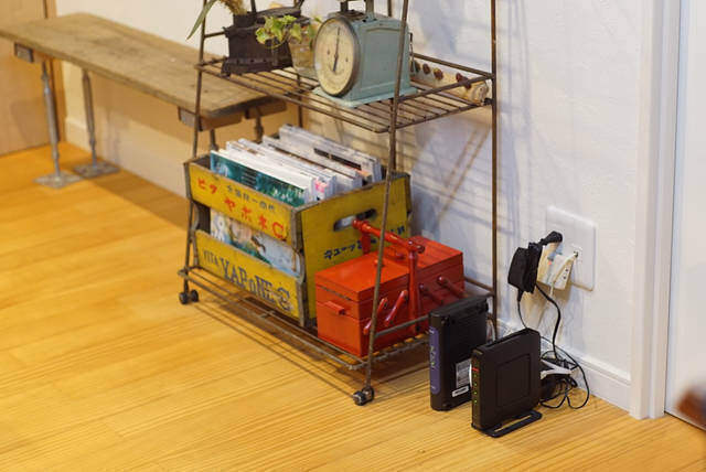 ルーターが消えた...！？ゴチャつく配線の目隠しラックをDIY
