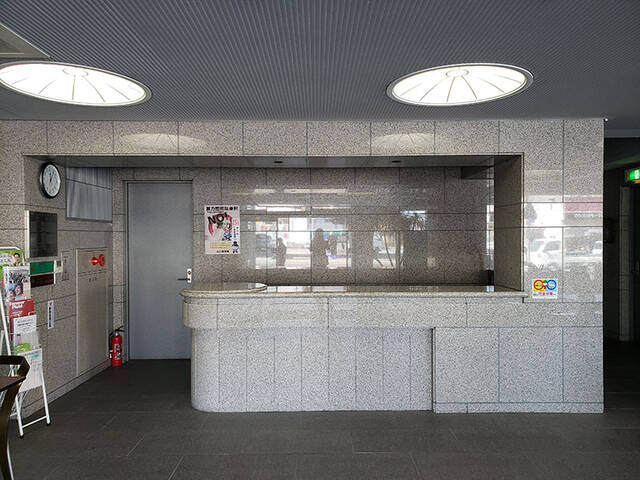  (76820)