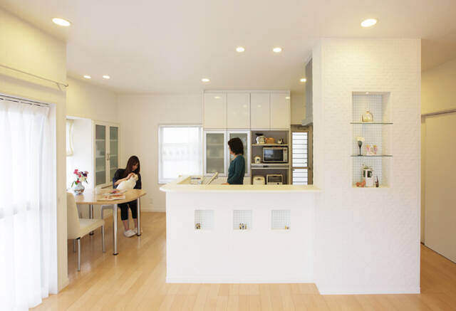 筋交いをおしゃれに活かして抜けない壁と柱を有効活用