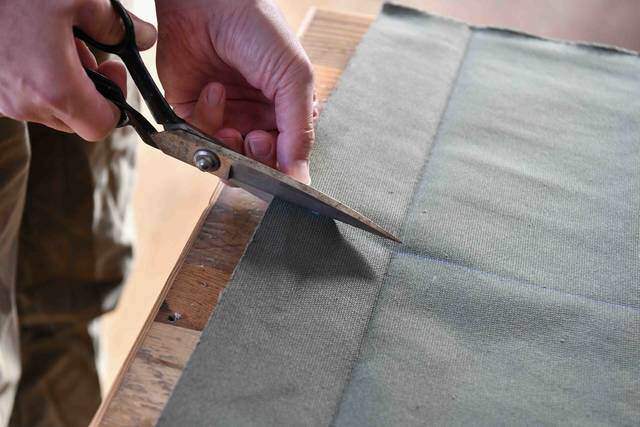 縫わずに作れるキャンバスラック 。屋内外問わず吊るして収納！