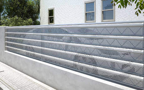 自慢の外観！庭の印象をつくる外構目隠しフェンスの施工例