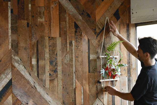 試験管×棒材で作るフラワーベース！植物で壁を飾ろう