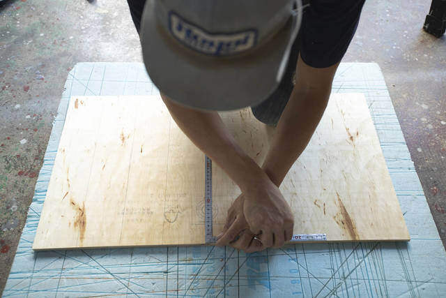 有孔ボード、作れるって知ってた??自分だけのペグボードをDIY!