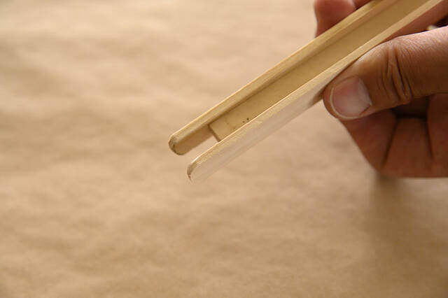 釣り用品の思わぬ活用法!?憧れの壁付けアームライトをDIY