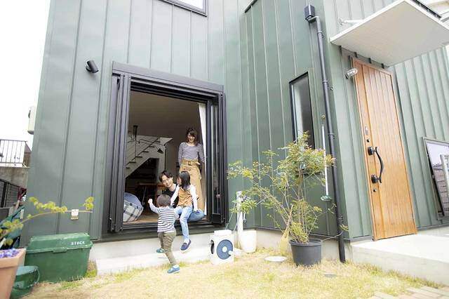 重要視したのは暮らしやすさとデザイン性!2つを叶えるシンプルモダンな一軒家