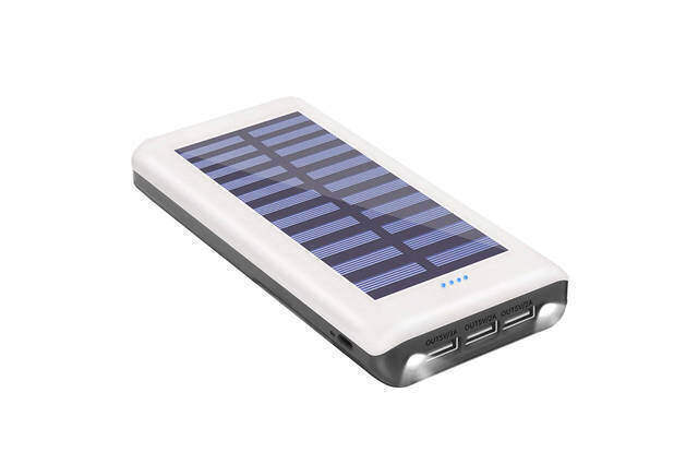 アウトドア時の備えに!カバンに入れておきたいモバイルバッテリーおすすめ23選