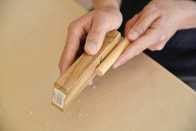 収納難民大歓喜!!コンパクト&便利な壁面収納を“アレ”で作る!