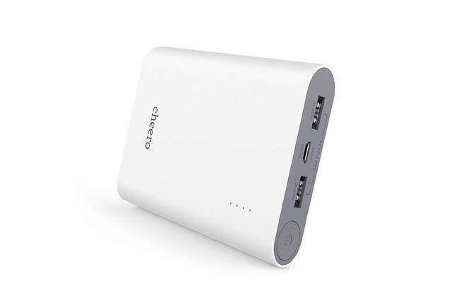 アウトドア時の備えに！カバンに入れておきたいモバイルバッテリーおすすめ23選