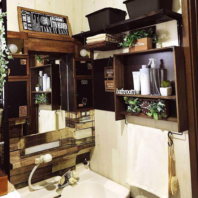 洗面台収納DIYアイデア集!隙間の有効活用でスッキリ片付く!