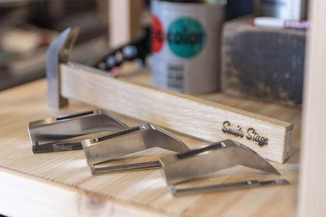 男心、ど真ん中直撃！激レア満載のギアショップへワクワク潜入