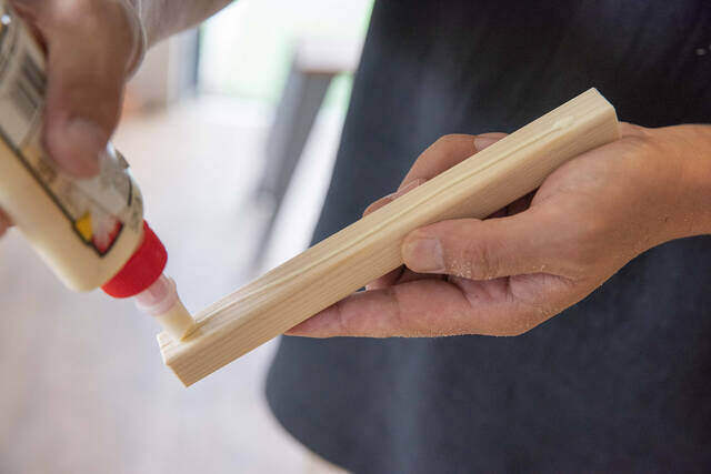 材料費3000円以下で家具作り!飾って片付くディスプレイラックをDIY!