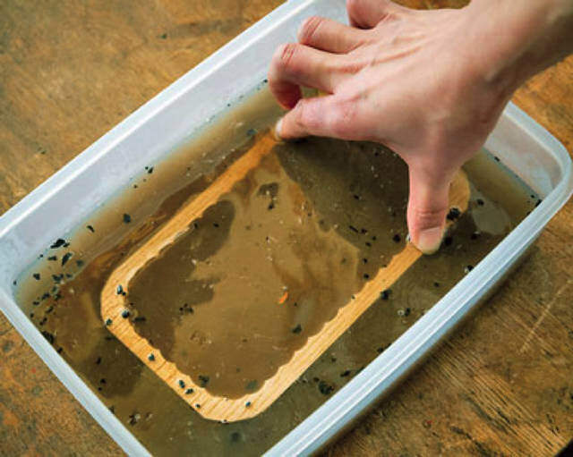 小物をポンと置けばグッと小粋に!!江戸時代から愛される木工トレイをDIY