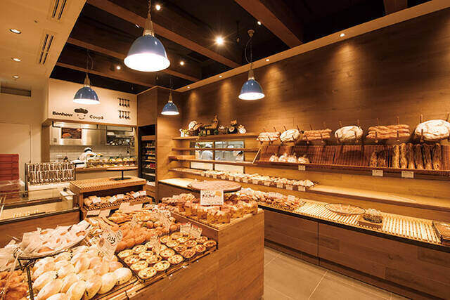 パン屋の内装はどのくらい費用がかかる?コストを抑えるポイントも解説!