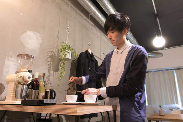 モダンな空間はカウンセリングルーム!?シンプルさにこだわったリノベ部屋