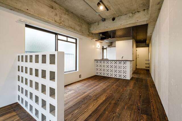 都会で南国の光と風を感じる。リゾート感たっぷりのリノベ部屋!