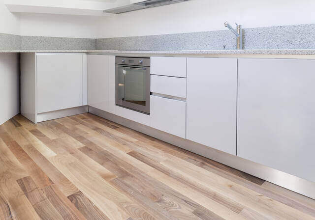 リフォームで床暖房を後付けしよう!かかる費用や設置前の注意点を一挙解説