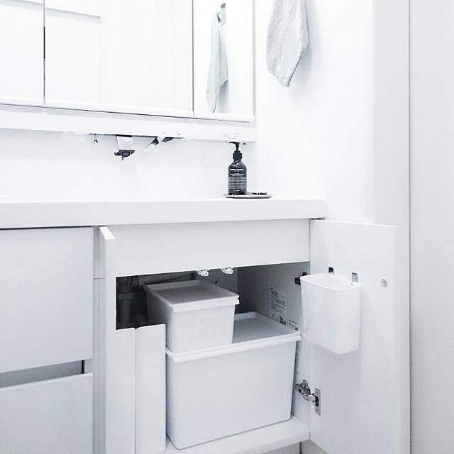 洗面台収納DIYアイデア集!隙間の有効活用でスッキリ片付く!