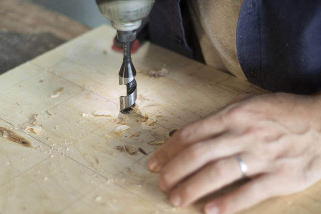 有孔ボード、作れるって知ってた??自分だけのペグボードをDIY!