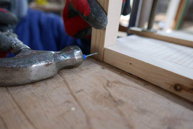 ホームセンターの材料で製作可能！オリジナルショーケースの作り方！