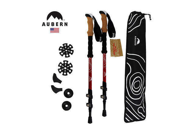 登山時にもっておきたい!トレッキングポール素材別おすすめ24選