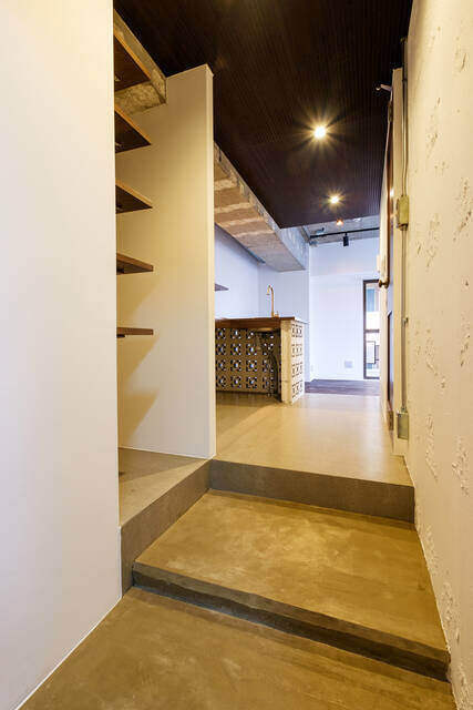 都会で南国の光と風を感じる。リゾート感たっぷりのリノベ部屋!