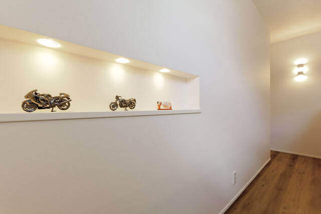 廊下リフォームの費用相場一覧!床材選びのコツ&DIYの注意点、教えます