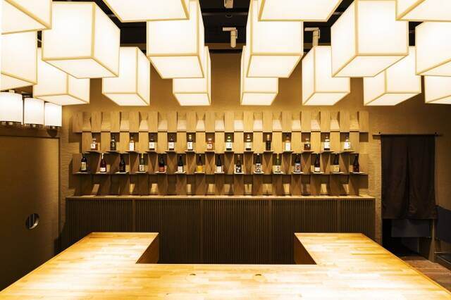 ハカタ#092 立飲み＋スタンディングバー [JR博多駅]　店舗デザイン.COM (72811)